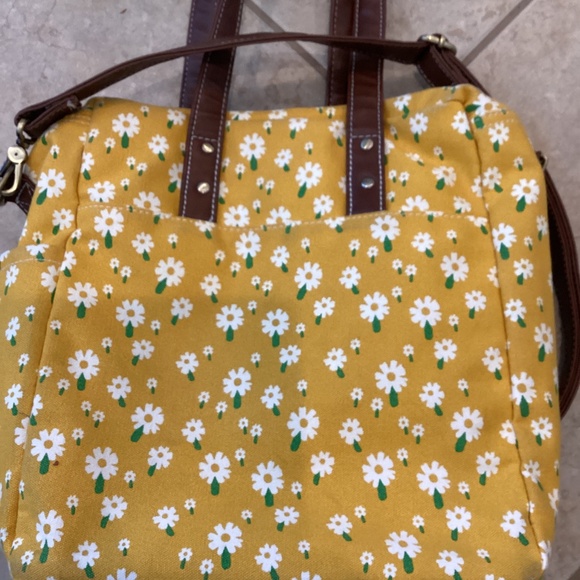 Maika  Commuter Tote plus free matching travel pouch - Picture 7 of 11